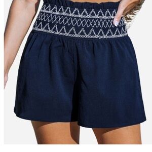 beach shorts high rise size medium never worn